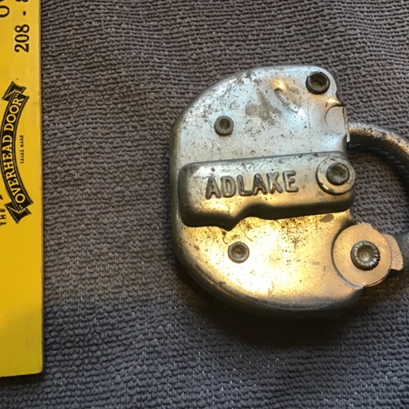 Antique Padlock -  Railroad Padlock - Railroad Collectibles - no key - Picture 2 of 4